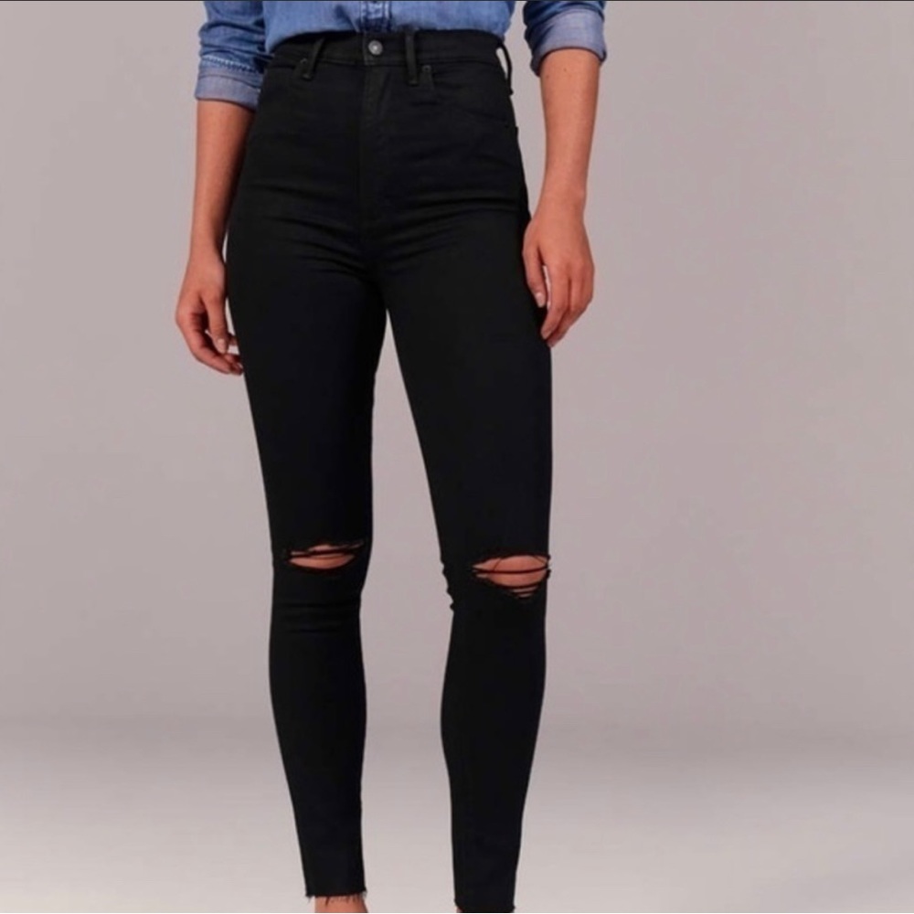 Abercrombie Ultra High Rise Super Skinny Jean